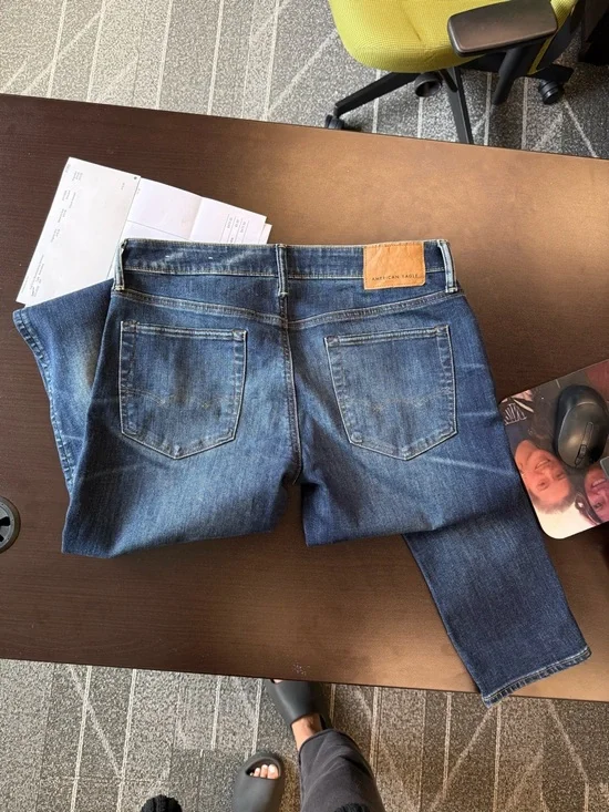 American Eagle Outfitters Men's Faded Blue Skinny Jeans - Picture 2 of 3